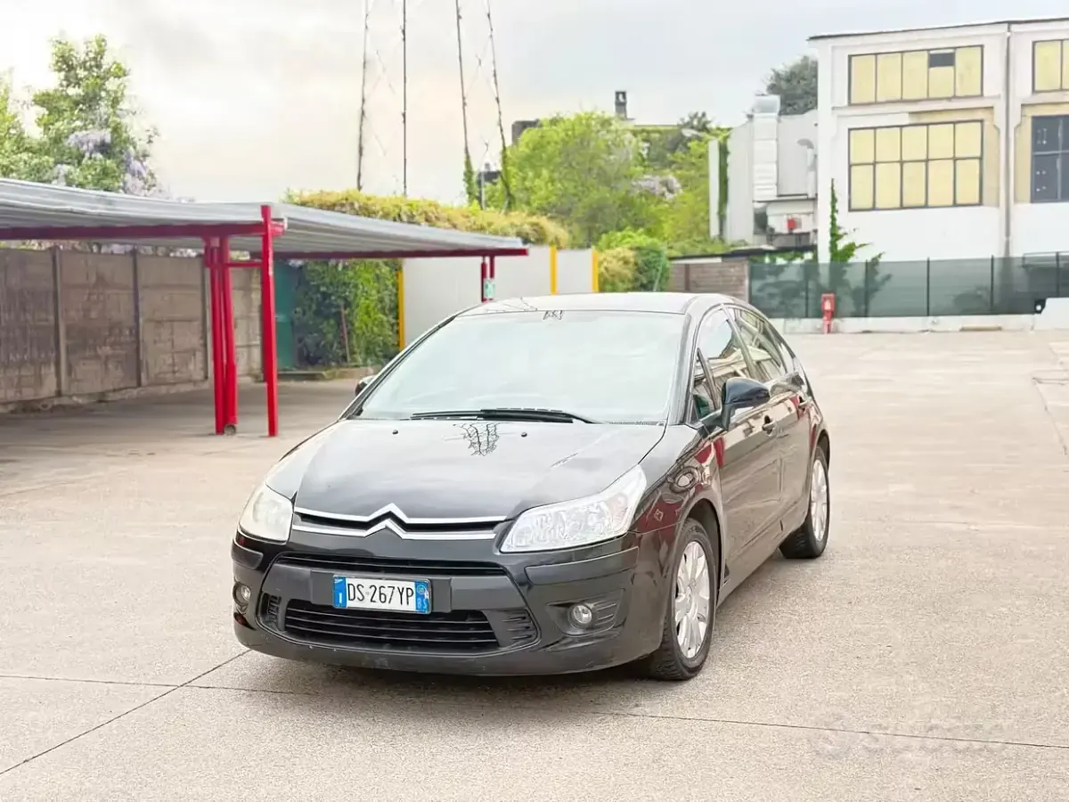 Usata Citroën C4 88 CV (64 kW) 2009 Nero Berlina