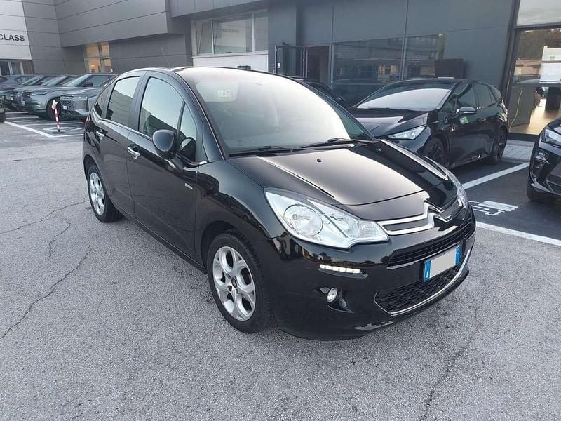 Nero Usata 2016 Citroën C3 PureTech Due volumi | 7850 € (Buon prezzo) - Immagine 1/4