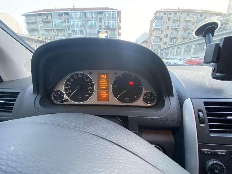 Usata Mercedes A180 Elegance 122 CV (89 kW) 2006 Coupé