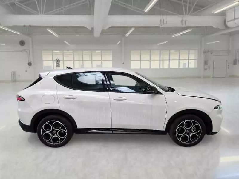 Usata Alfa Romeo Tonale Sprint 131 CV (96 kW) 2024 Bianco SUV