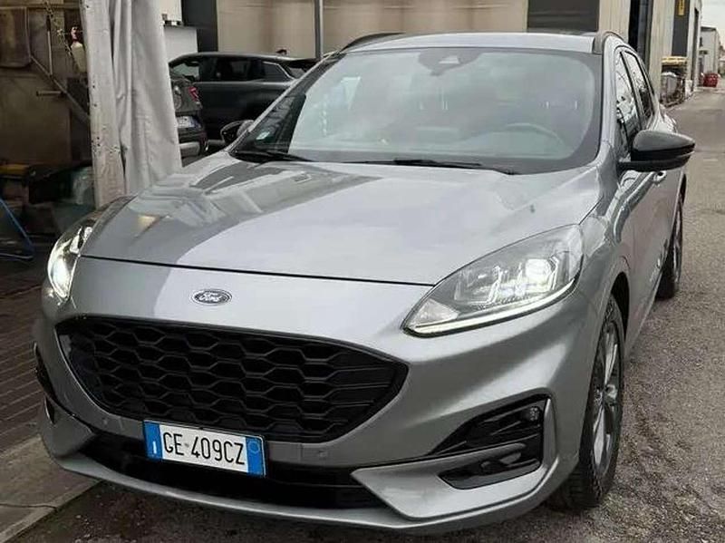 Usata Ford Kuga ST-Line X 120 CV (88 kW) 2021 Grigio SUV