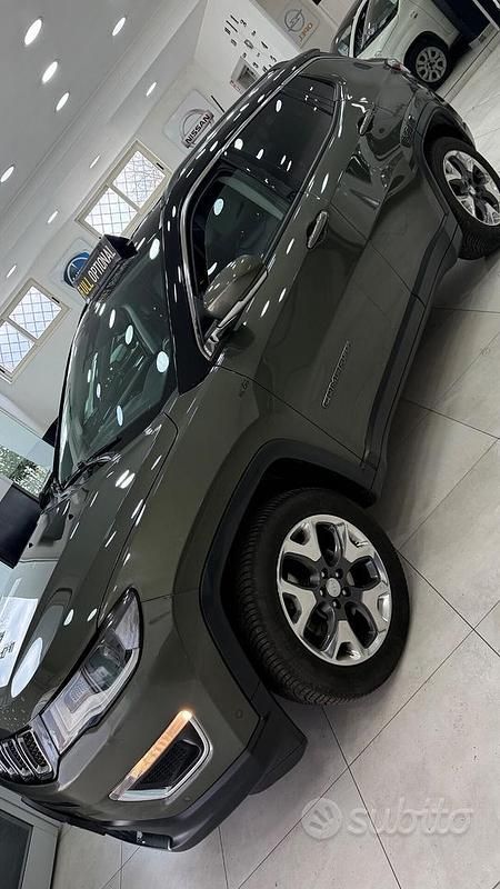 Usata Jeep Compass Limited 119 CV (87 kW) 2019 Verde SUV