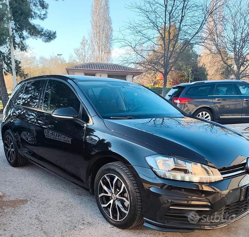 Usado VW Golf VII 110 CV (80 kW) 2016 Berlina