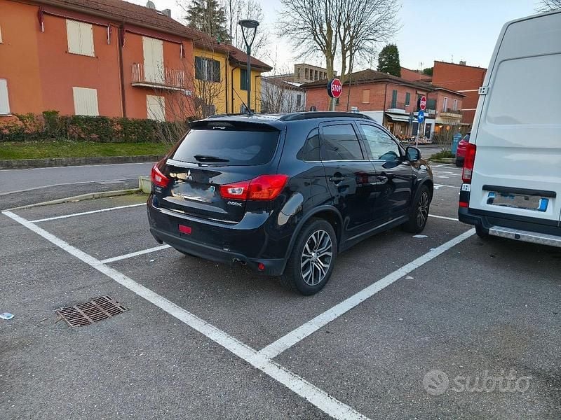 Usata Mitsubishi ASX 2016 Nero SUV