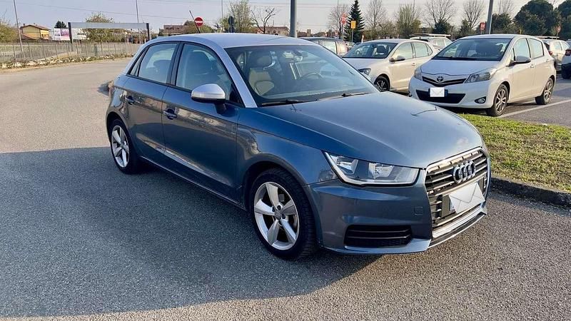 Usata Audi A1 Sportback Sport 90 CV (66 kW) 2015 Utilitaria