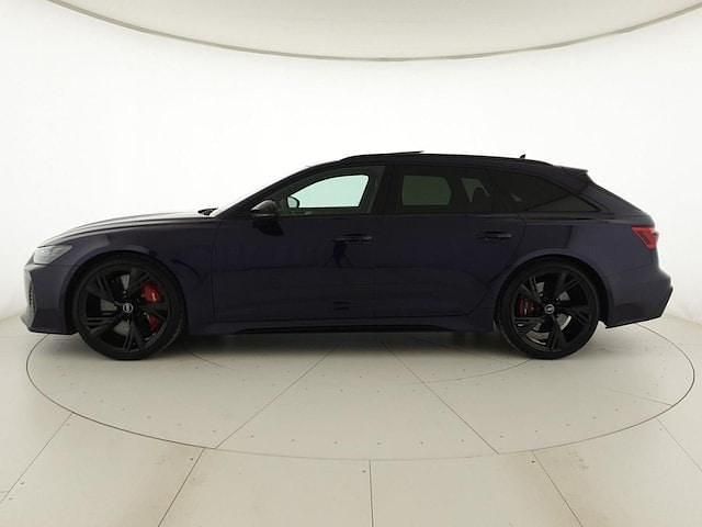 Usata Audi RS6 Comfort 600 CV (441 kW) 2023 Exclusive  samtviolett Station wagon