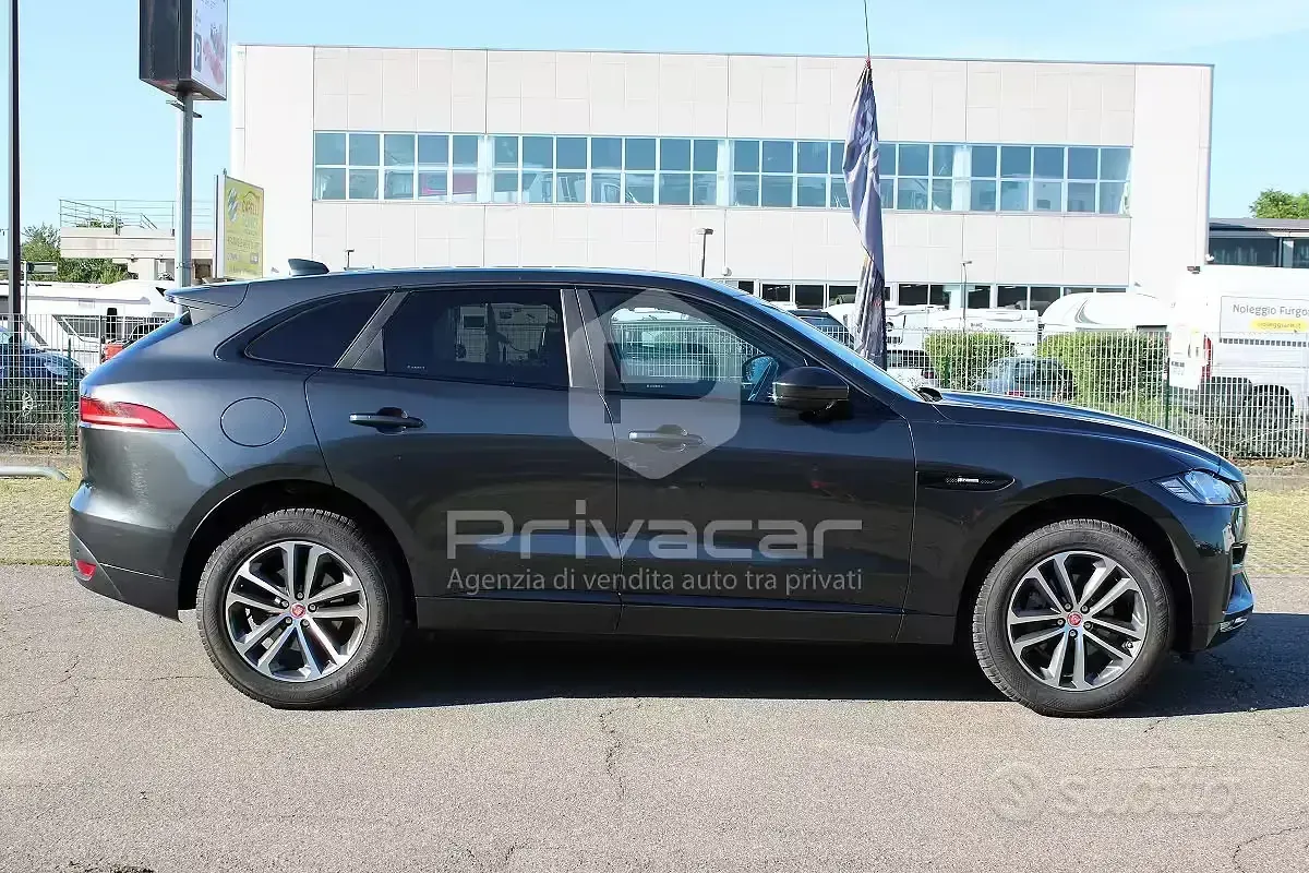 Usata Jaguar F-Pace R-Sport 180 CV (132 kW) 2018 Grigio SUV