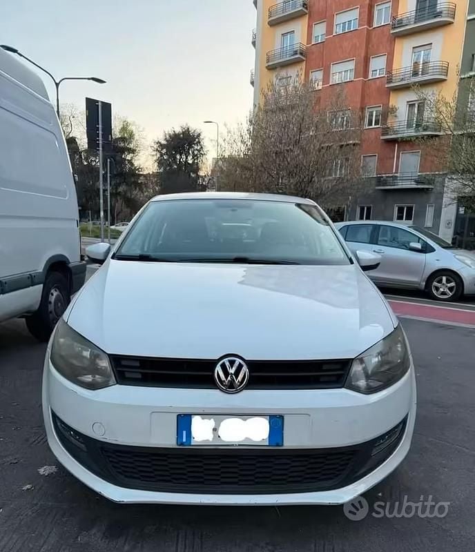 Usata VW Polo 60 CV (44 kW) 2012 Bianco Utilitaria