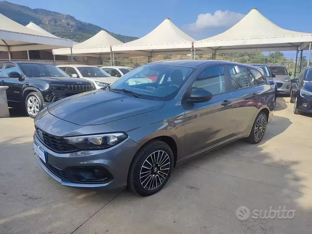 Usata Fiat Tipo City Life 131 CV (96 kW) 2023 Grigio Station wagon