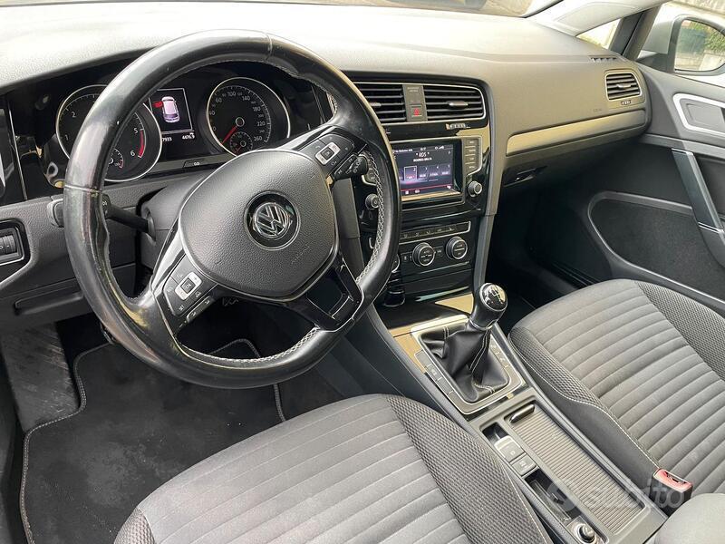 Usato 2015 VW Golf VII 1.6 Diesel 110 CV (12.900 €)