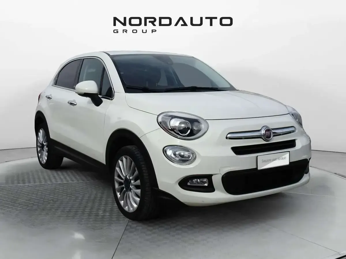 Usata Fiat 500X Lounge 120 CV (88 kW) 2017 Bianco SUV