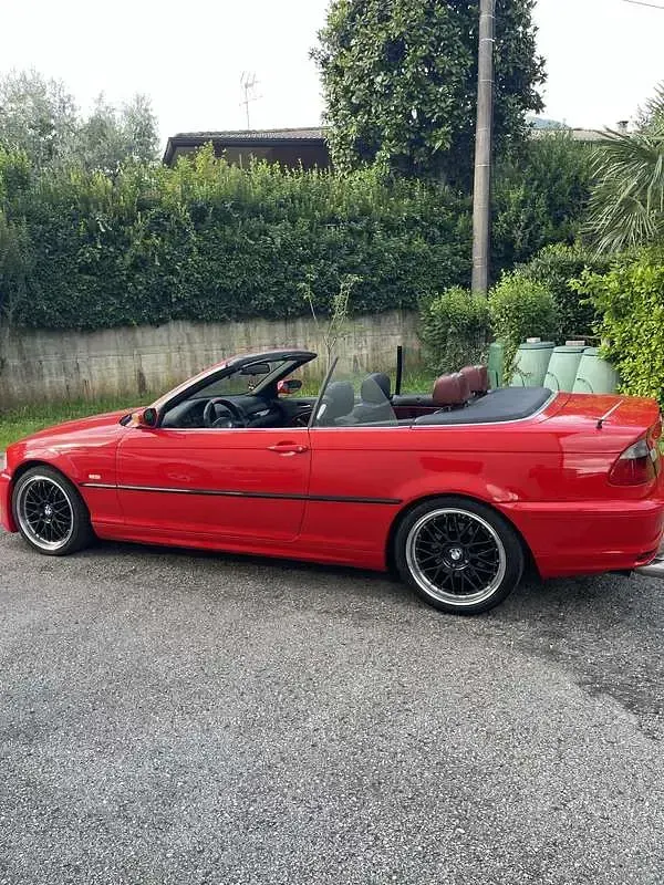 Usata BMW 320 Cabriolet 170 CV (125 kW) 2000 Cabrio