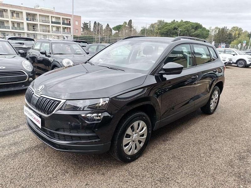 Nero Usata 2021 Skoda Karoq Executive SUV | 19.990 € (Cara) - Immagine 1/4