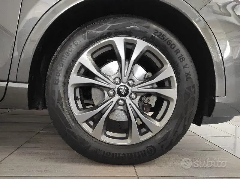 Usata Ford Kuga ST 152 CV (111 kW) 2022 Grigio SUV