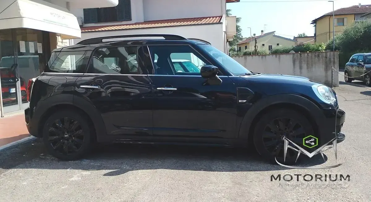 Usata Mini Cooper Countryman Hype 150 CV (110 kW) 2020 Bluazzurro SUV