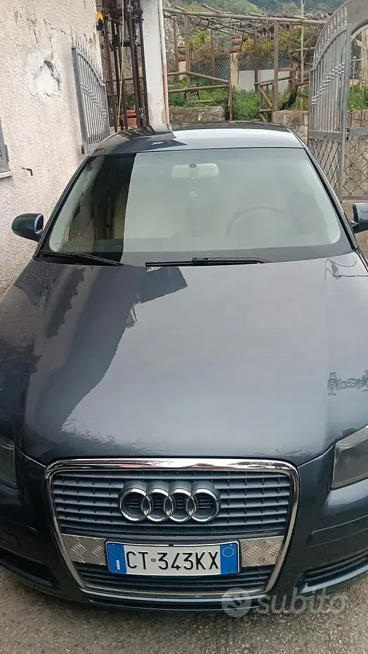 Usata Audi A3 140 CV (102 kW) 2004 Grigio Utilitaria