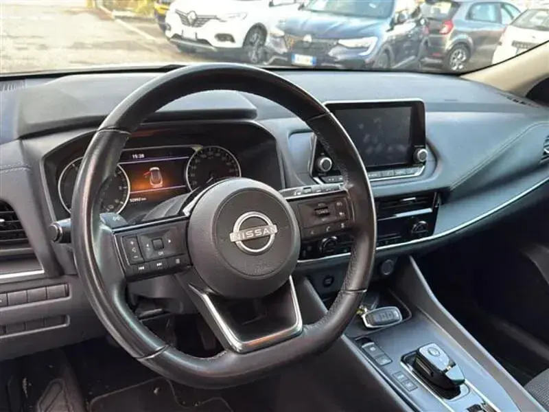 Usata Nissan Qashqai Acenta 190 CV (139 kW) 2023 Bianco SUV