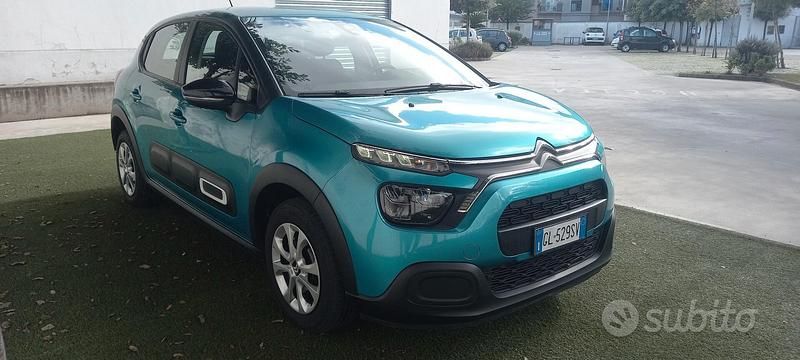 Usata Citroën C3 Feel 101 CV (74 kW) 2022 Verde Berlina