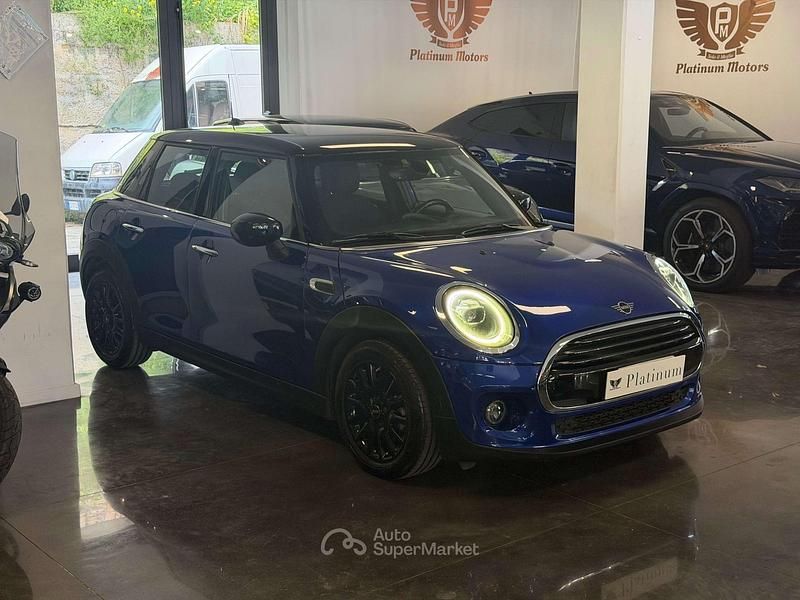 Usata Mini Cooper 136 CV (100 kW) 2020 Blu/azzurro Utilitaria