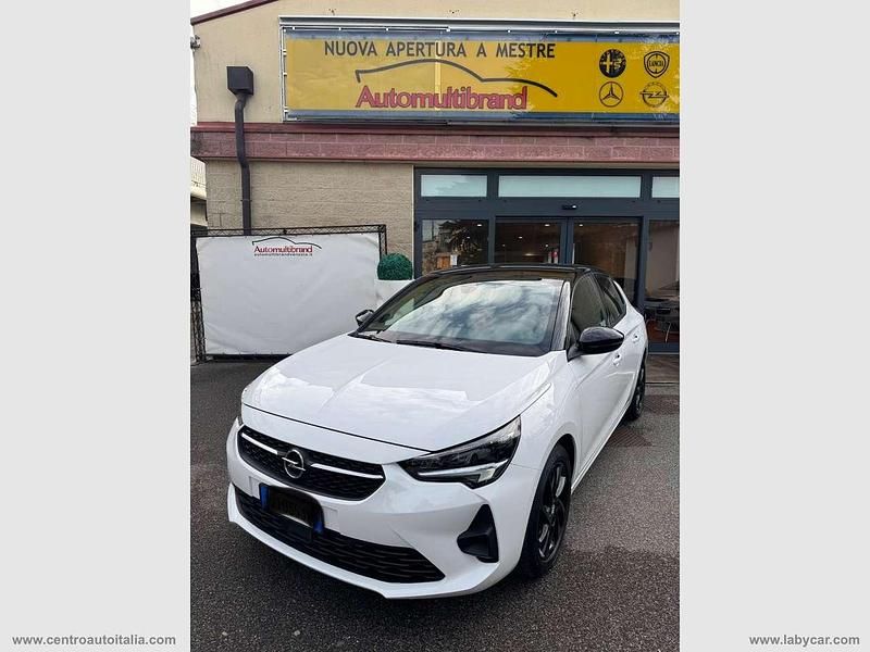 Usata Opel Corsa GS Line 101 CV (74 kW) 2022 Bianco Utilitaria