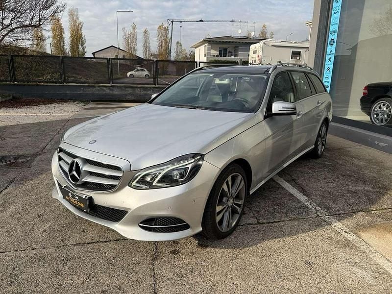Usata Mercedes E350 252 CV (185 kW) 2014 Argento Station wagon