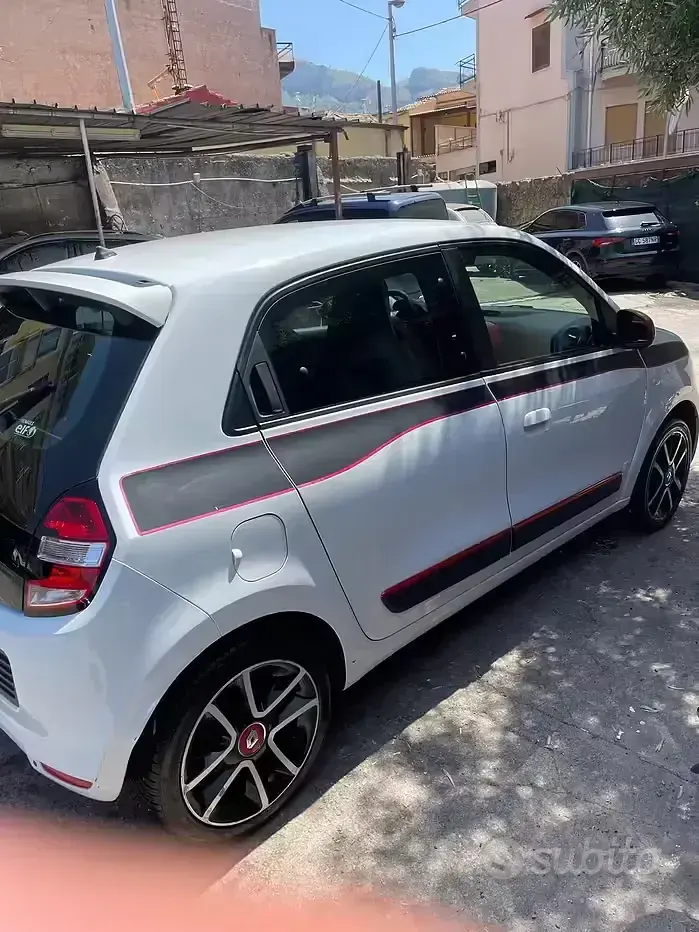 Usata Renault Twingo 69 CV (50 kW) 2015 Bianco Utilitaria