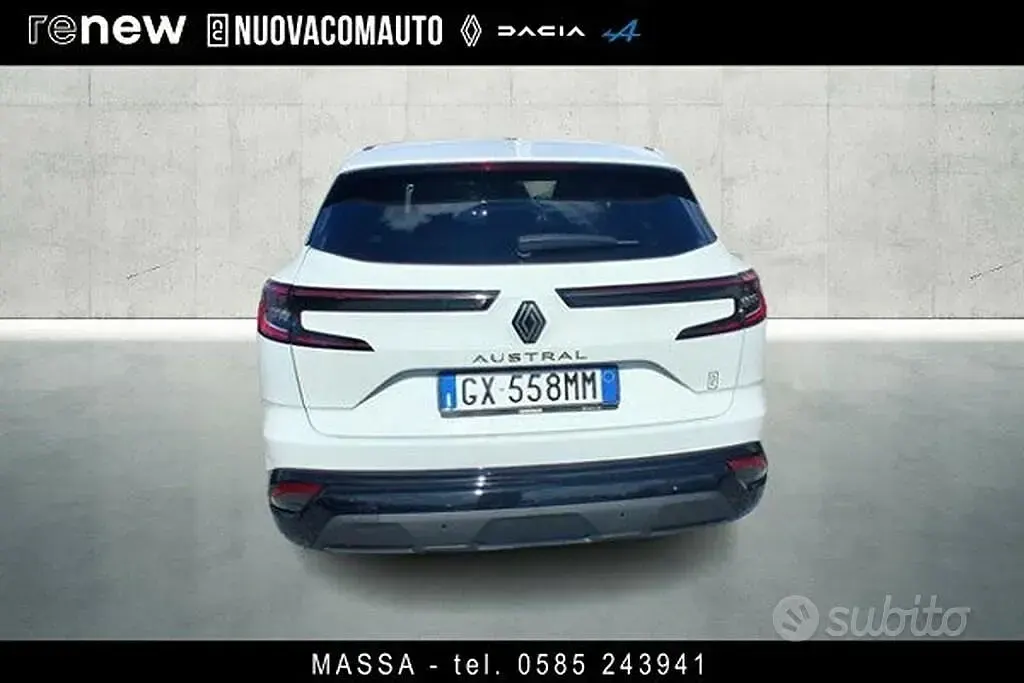 Usata Renault Austral Techno 160 CV (117 kW) 2024 Bianco SUV