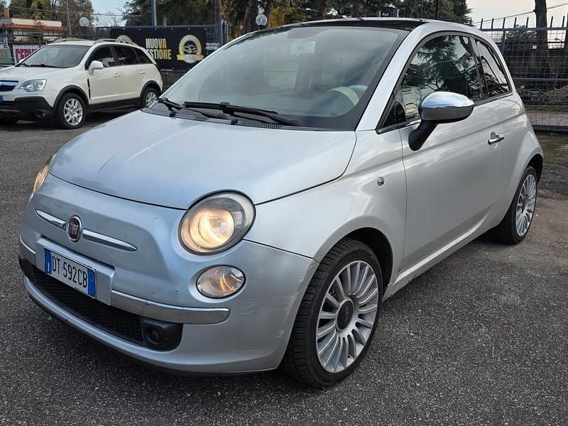Grigio Usata 2009 Fiat 500 Tre volumi | 3900 € (Buon prezzo) - Immagine 1/4