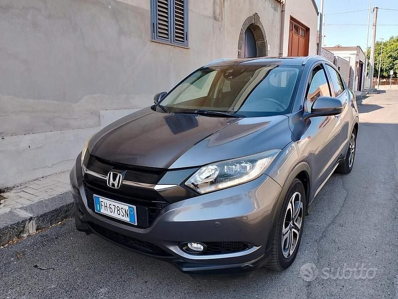 Usata Honda HR-V 120 CV (88 kW) 2017 Grigio SUV