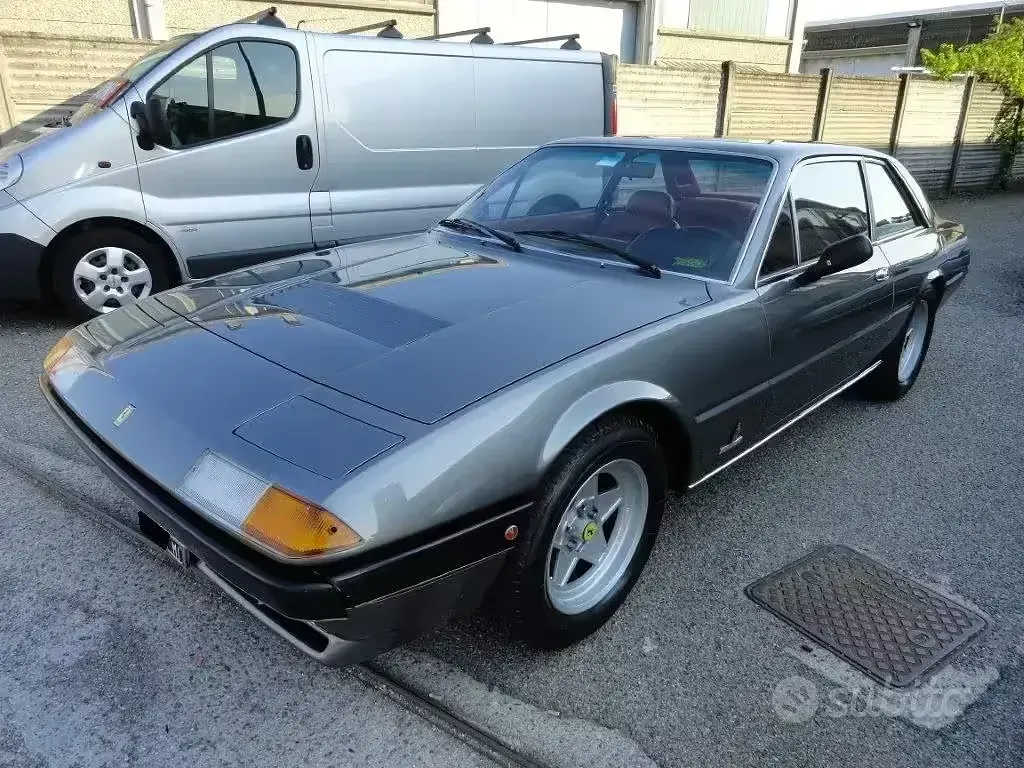 Usata Ferrari 400 295 CV (216 kW) 1983 Grigio Utilitaria