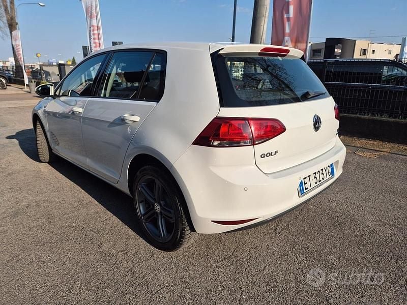 Usata VW Golf VII Sound 90 CV (66 kW) 2014 Bianco Berlina