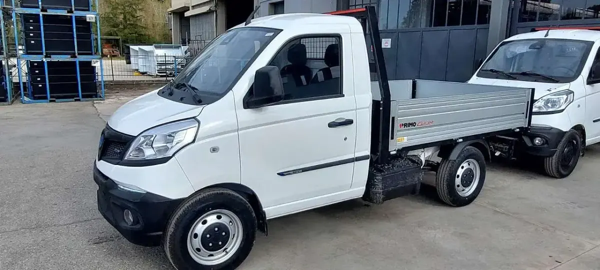 Nuova Piaggio Porter 106 CV (77 kW) 2026 Bianco Furgone