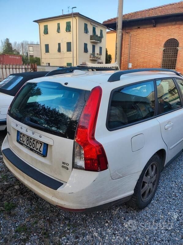 Usata Volvo V50 109 CV (80 kW) 2010 Bianco Station wagon