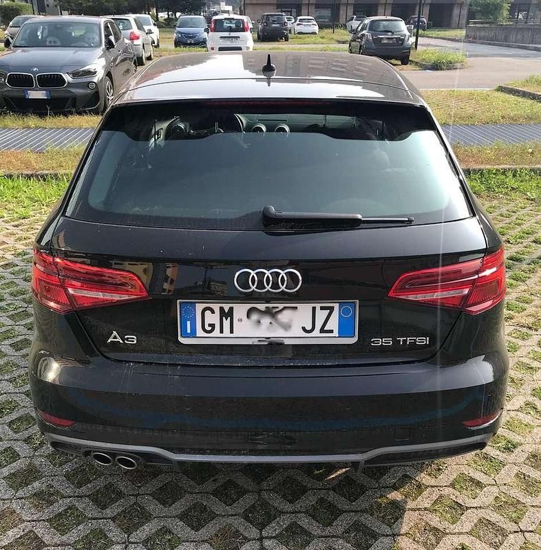 Usata Audi A3 S-Line 150 CV (110 kW) 2019 Nero Berlina