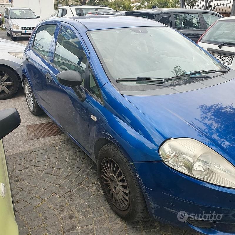 Usata Fiat Grande Punto 2007 Blu Utilitaria