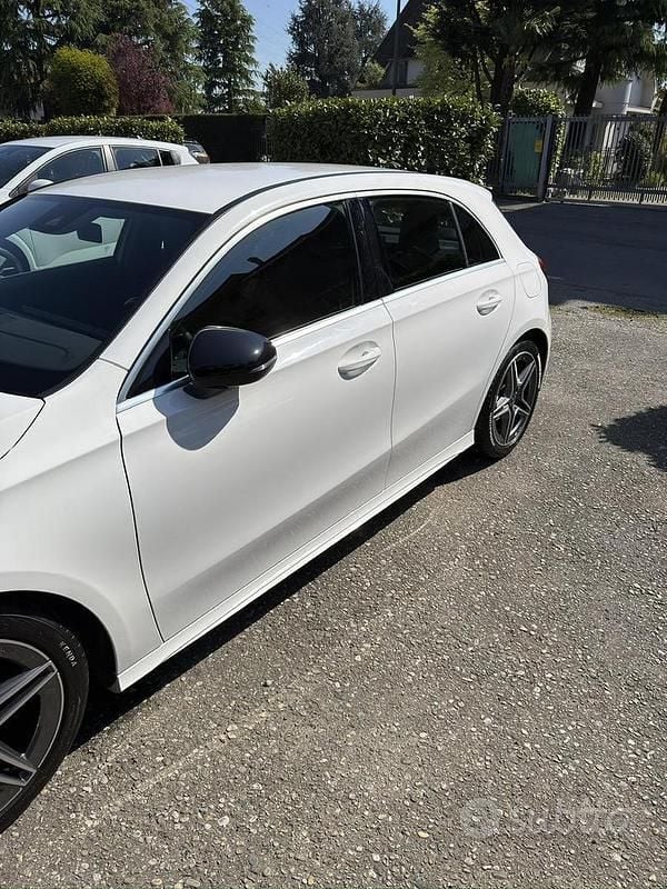 Usata Mercedes A180 Premium 136 CV (100 kW) 2020 Bianco Berlina