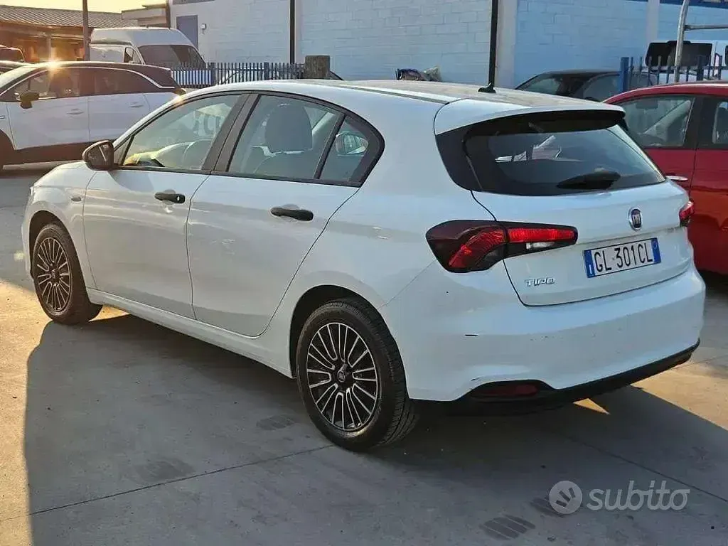 Usata Fiat Tipo 101 CV (74 kW) 2023 Bianco Berlina