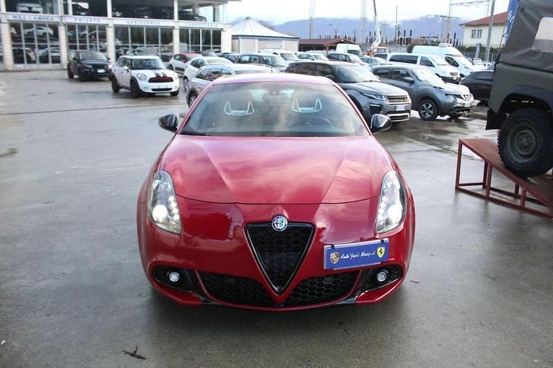 Usata Alfa Romeo Giulietta Veloce 243 CV (178 kW) 2016 Rosso Utilitaria