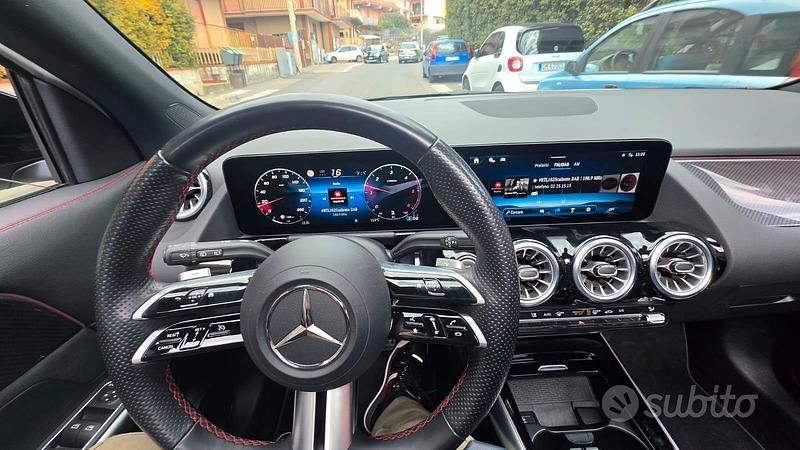 Usata Mercedes GLA200 AMG 163 CV (119 kW) 2024 SUV
