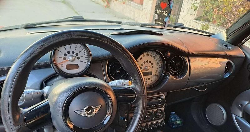Begagnad Mini Cooper 116 HK (85 kW) 2005 Halvkombi
