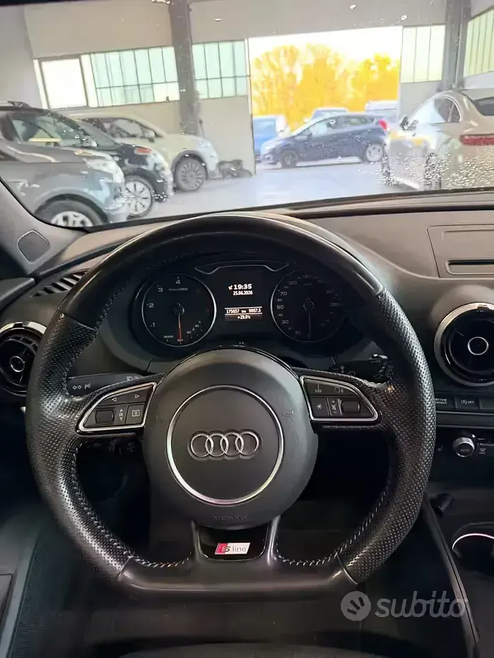Usata Audi A3 Comfort 184 CV (135 kW) 2015 Nero Berlina