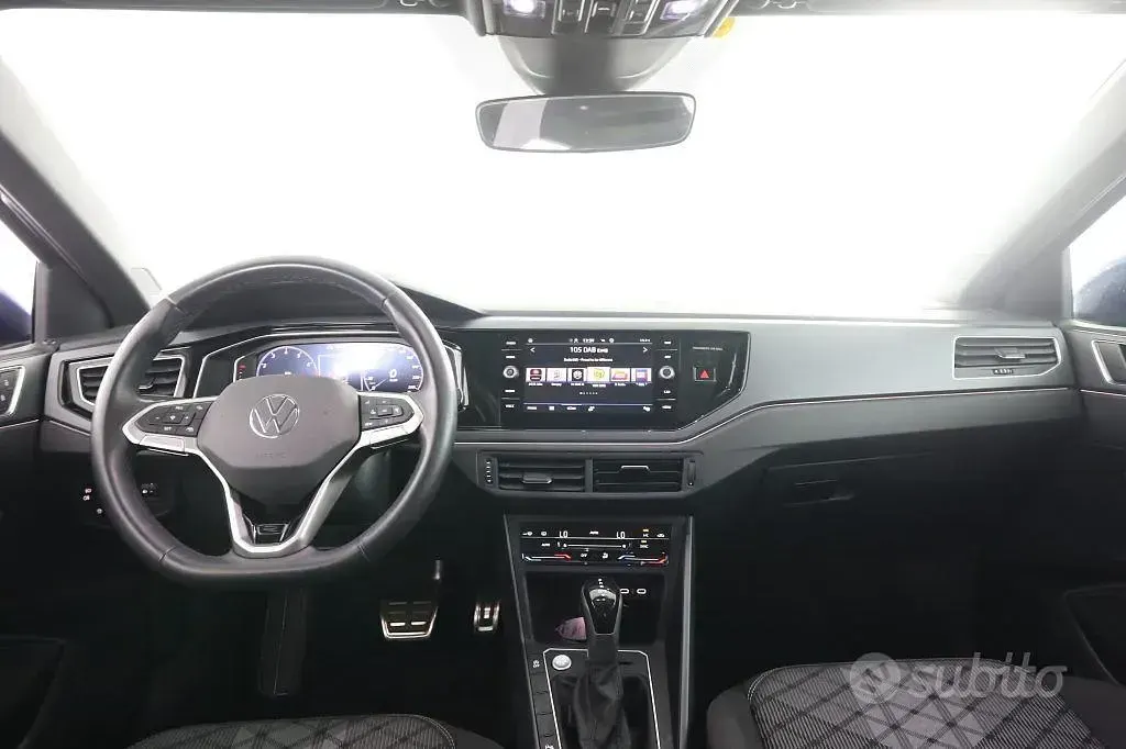 Usata VW Taigo R-line 110 CV (80 kW) 2024 Blu SUV