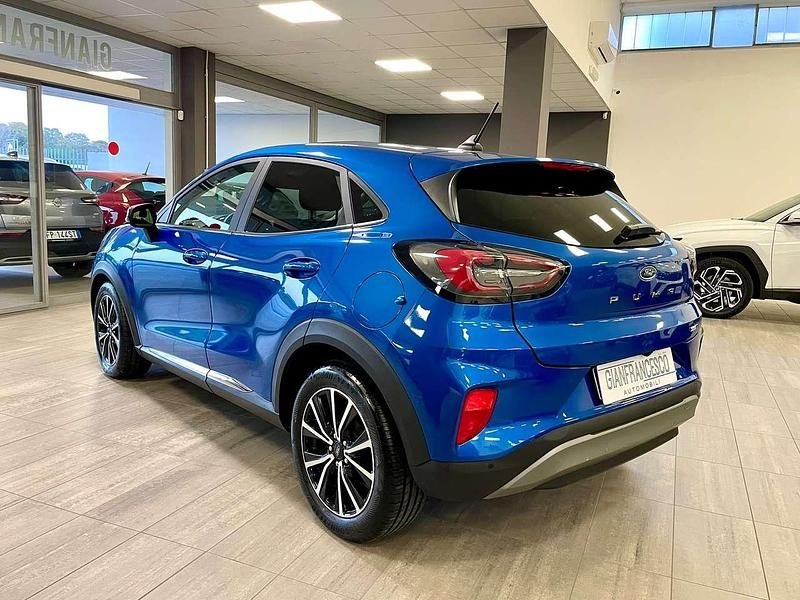 Usata Ford Puma Titanium 125 CV (91 kW) 2022 Blu/azzurro SUV