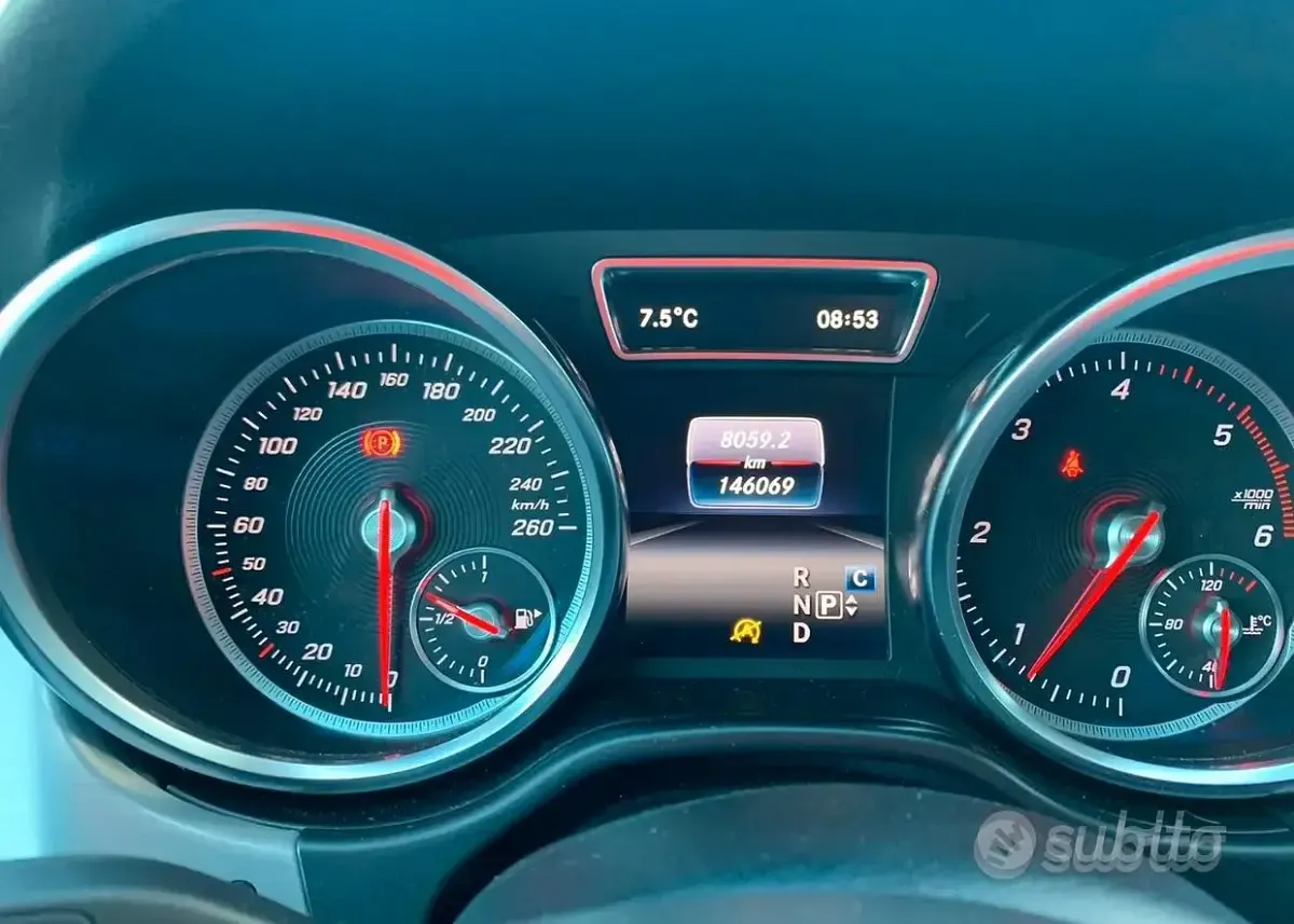 Usata Mercedes GLE250 204 CV (150 kW) 2018 Bianco SUV