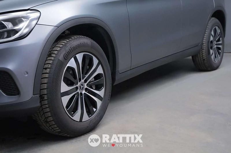 Usata Mercedes GLC300e Business 320 CV (235 kW) 2021 Grigio SUV