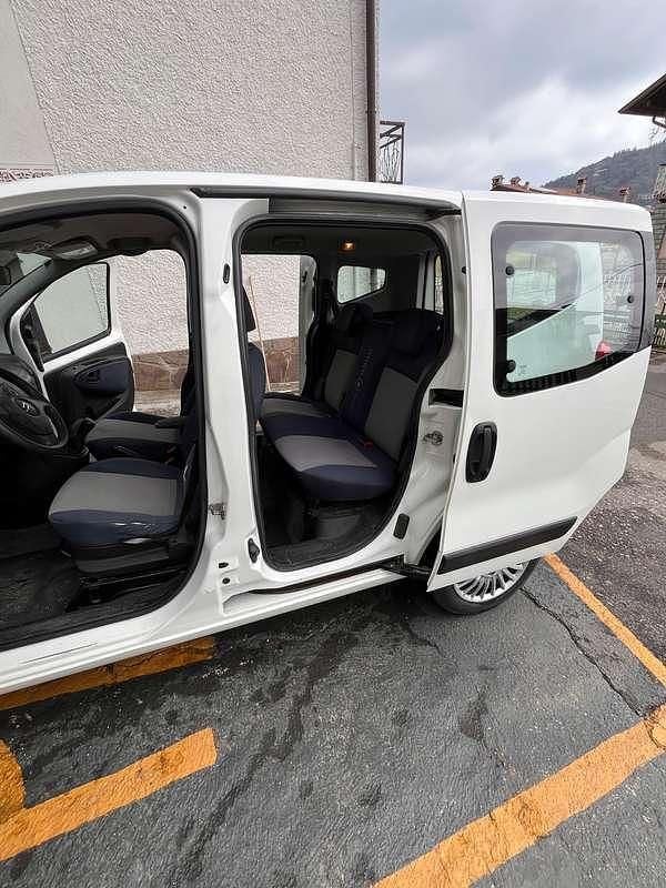 Usata Citroën Nemo XTR 75 CV (55 kW) 2011 Monovolume