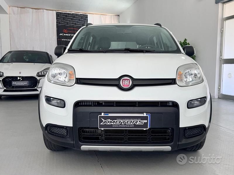 Usado Fiat Panda 4x4 85 CV (62 kW) 2020 Blanco Utilitario