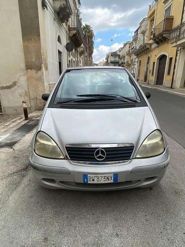 Usata Mercedes A170 95 CV (69 kW) 2002 Berlina