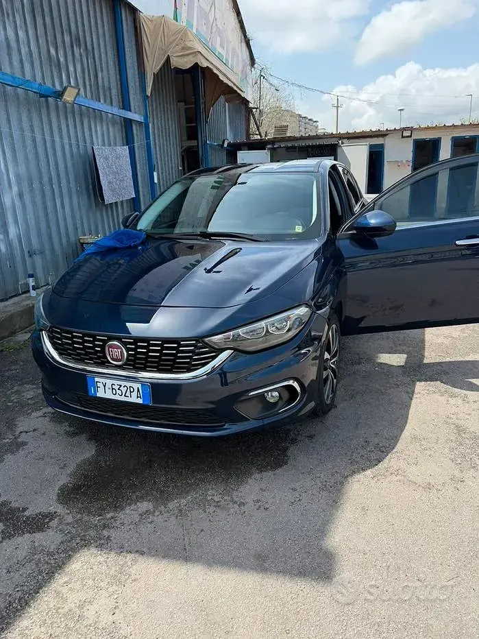 Usata Fiat Tipo 120 CV (88 kW) 2019 Blu Berlina