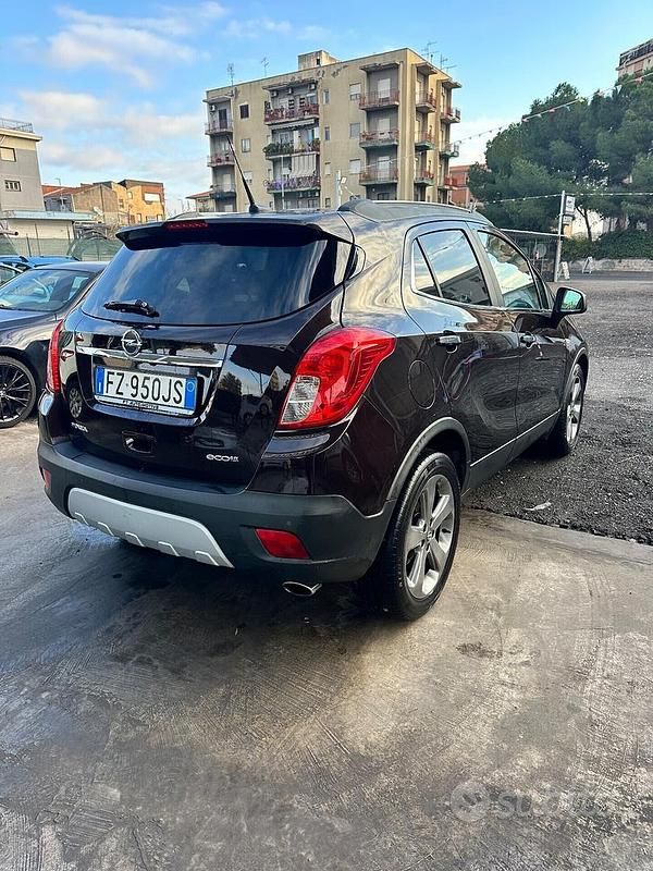 Usata Opel Mokka Cosmo 130 CV (95 kW) 2014 Viola SUV